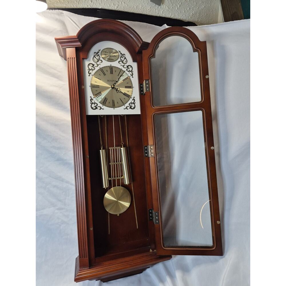 Bulova Westminster Ave Maria Chime Wall Clock Beautiful Clock That Keeps Time - Picture 7 of 16